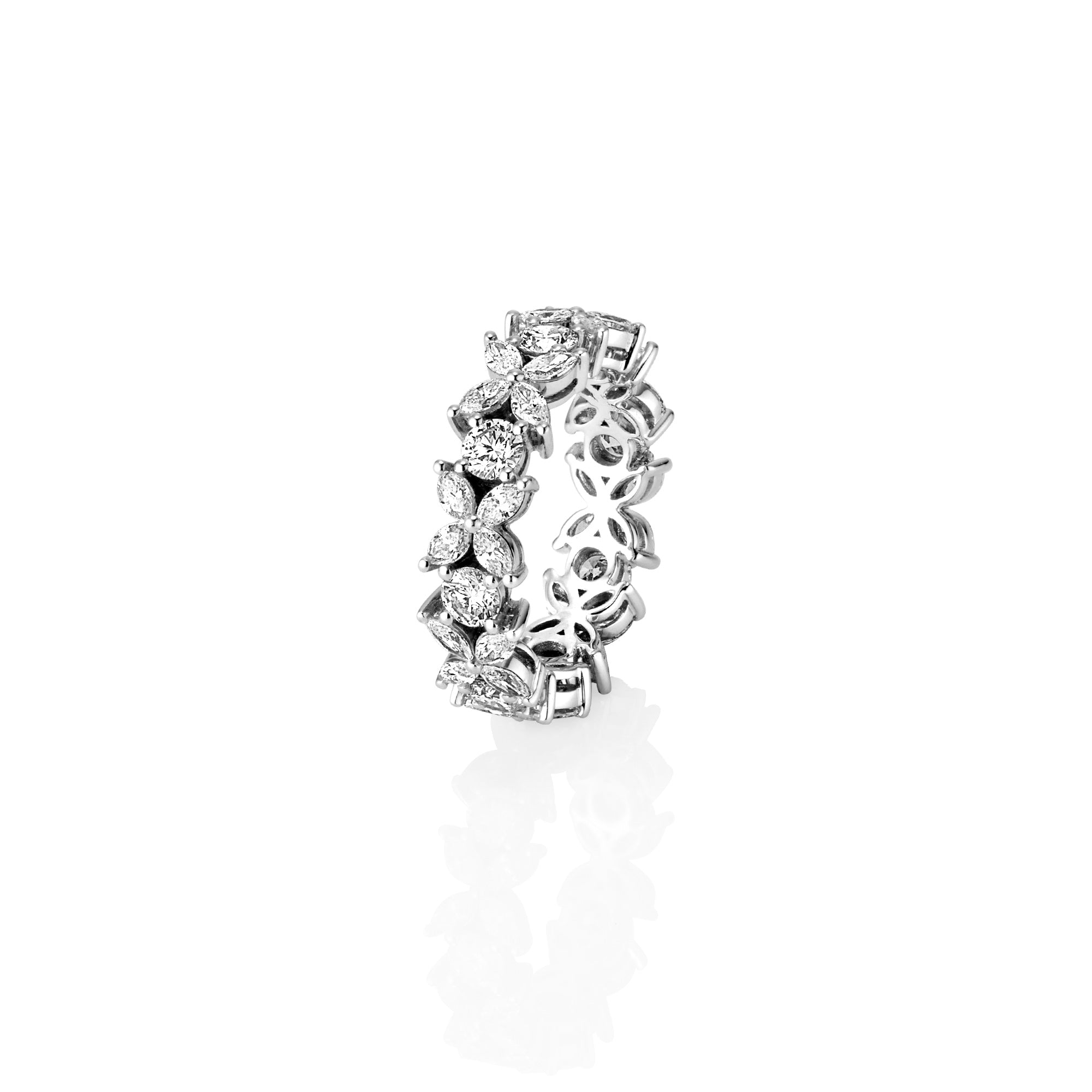X O Diamond Cluster Ring